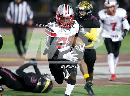 Thumbnail 1 in Lincoln vs Edison (CIF SJS Round 1 Playoff) photogallery.