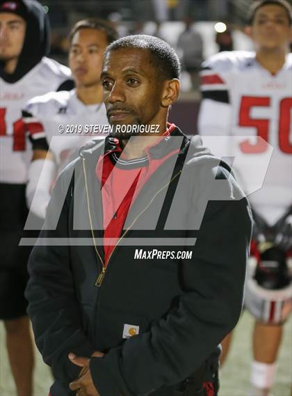Thumbnail 3 in Lincoln vs Edison (CIF SJS Round 1 Playoff) photogallery.