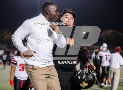 Thumbnail 1 in Lincoln vs Edison (CIF SJS Round 1 Playoff) photogallery.
