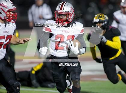 Thumbnail 2 in Lincoln vs Edison (CIF SJS Round 1 Playoff) photogallery.