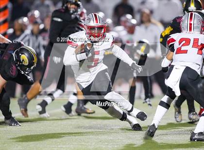 Thumbnail 1 in Lincoln vs Edison (CIF SJS Round 1 Playoff) photogallery.