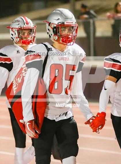 Thumbnail 3 in Lincoln vs Edison (CIF SJS Round 1 Playoff) photogallery.