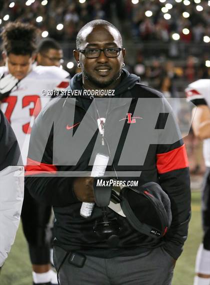 Thumbnail 2 in Lincoln vs Edison (CIF SJS Round 1 Playoff) photogallery.
