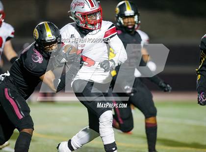 Thumbnail 3 in Lincoln vs Edison (CIF SJS Round 1 Playoff) photogallery.