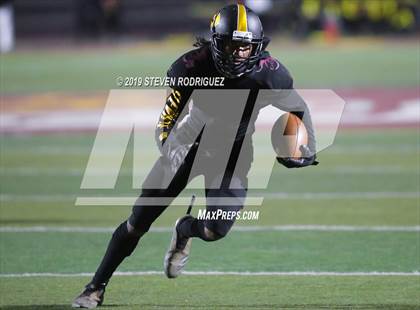 Thumbnail 1 in Lincoln vs Edison (CIF SJS Round 1 Playoff) photogallery.