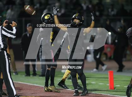 Thumbnail 3 in Lincoln vs Edison (CIF SJS Round 1 Playoff) photogallery.