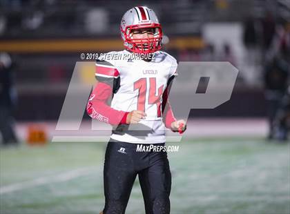 Thumbnail 3 in Lincoln vs Edison (CIF SJS Round 1 Playoff) photogallery.