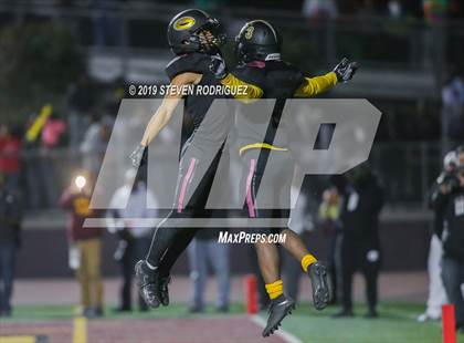 Thumbnail 3 in Lincoln vs Edison (CIF SJS Round 1 Playoff) photogallery.