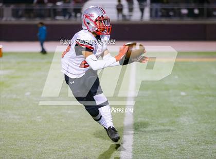 Thumbnail 2 in Lincoln vs Edison (CIF SJS Round 1 Playoff) photogallery.