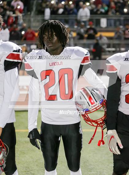 Thumbnail 1 in Lincoln vs Edison (CIF SJS Round 1 Playoff) photogallery.