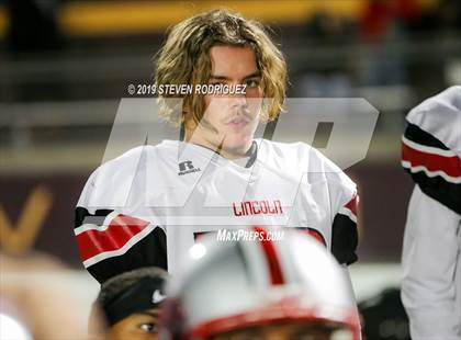 Thumbnail 3 in Lincoln vs Edison (CIF SJS Round 1 Playoff) photogallery.