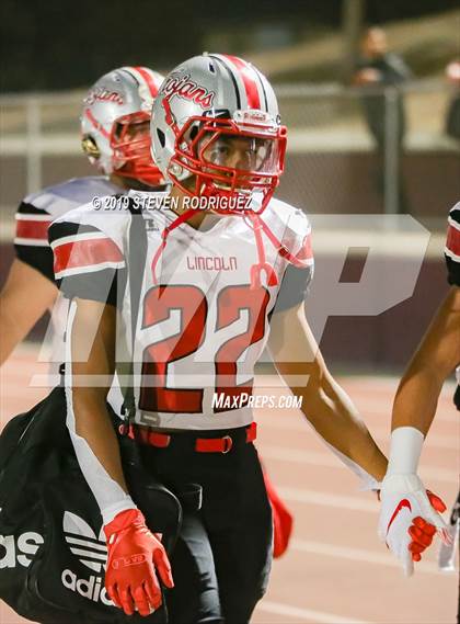 Thumbnail 1 in Lincoln vs Edison (CIF SJS Round 1 Playoff) photogallery.