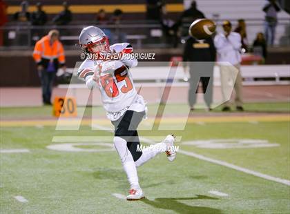 Thumbnail 2 in Lincoln vs Edison (CIF SJS Round 1 Playoff) photogallery.
