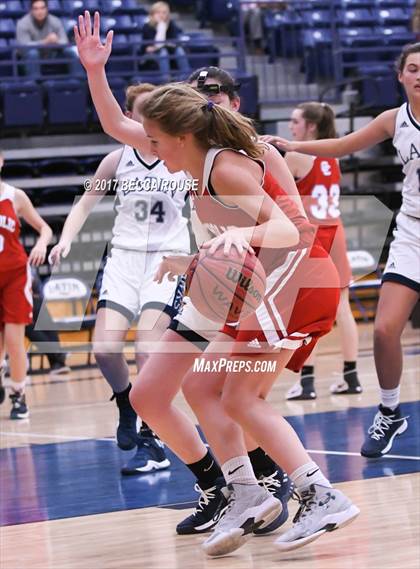 Thumbnail 3 in Charlotte Catholic @ Charlotte Latin photogallery.