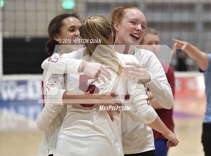 Thumbnail 2 in Marin Catholic vs. Torrey Pines (CIF State Open Final) photogallery.