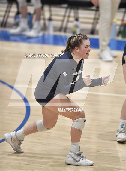 Thumbnail 2 in Marin Catholic vs. Torrey Pines (CIF State Open Final) photogallery.