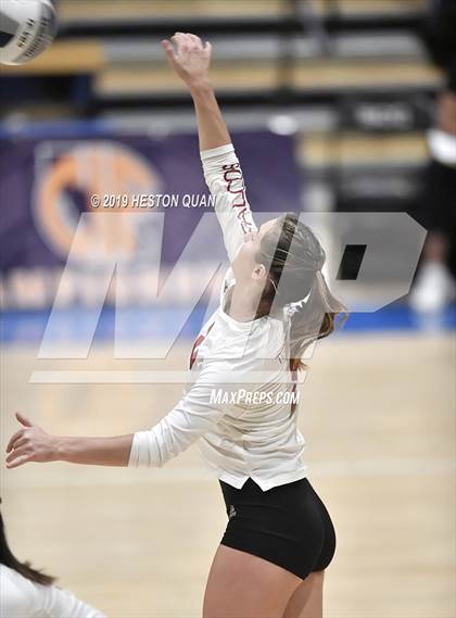 Thumbnail 1 in Marin Catholic vs. Torrey Pines (CIF State Open Final) photogallery.