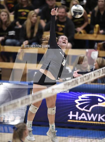 Thumbnail 1 in Marin Catholic vs. Torrey Pines (CIF State Open Final) photogallery.
