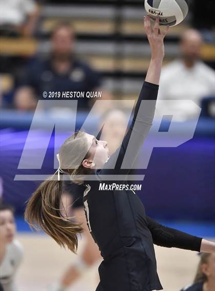 Thumbnail 3 in Marin Catholic vs. Torrey Pines (CIF State Open Final) photogallery.