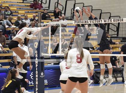 Thumbnail 3 in Marin Catholic vs. Torrey Pines (CIF State Open Final) photogallery.