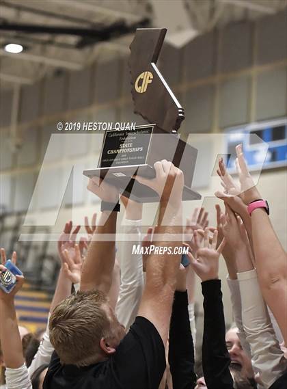 Thumbnail 1 in Marin Catholic vs. Torrey Pines (CIF State Open Final) photogallery.