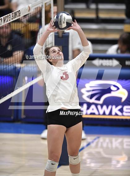 Thumbnail 2 in Marin Catholic vs. Torrey Pines (CIF State Open Final) photogallery.