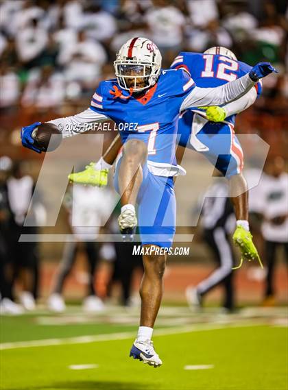 Thumbnail 3 in DeSoto @ Duncanville photogallery.