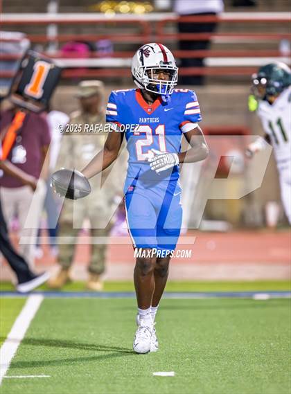 Thumbnail 2 in DeSoto @ Duncanville photogallery.