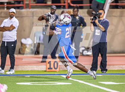 Thumbnail 1 in DeSoto @ Duncanville photogallery.