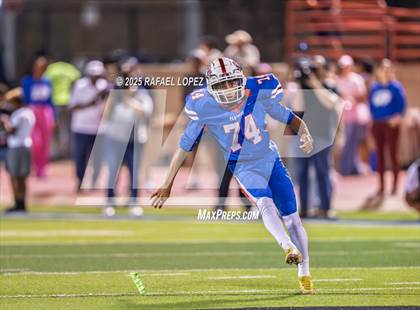 Thumbnail 3 in DeSoto @ Duncanville photogallery.