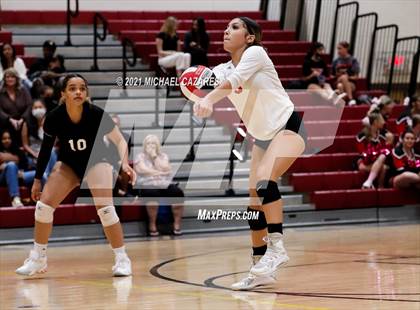 Thumbnail 3 in Chandler @ Maricopa photogallery.