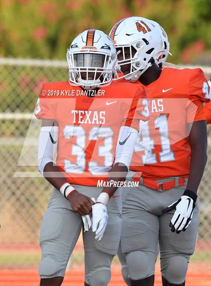 Thumbnail 2 in Texas vs. Hendrickson photogallery.