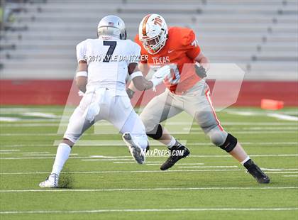 Thumbnail 2 in Texas vs. Hendrickson photogallery.