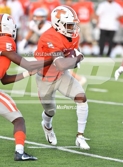 Thumbnail 1 in Texas vs. Hendrickson photogallery.