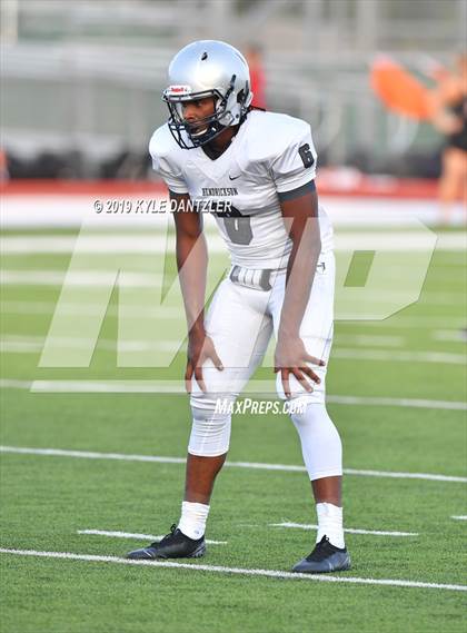 Thumbnail 3 in Texas vs. Hendrickson photogallery.