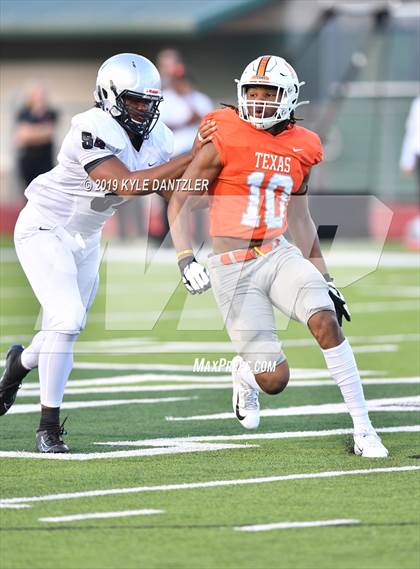 Thumbnail 2 in Texas vs. Hendrickson photogallery.