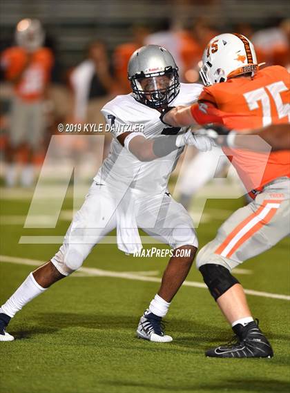 Thumbnail 3 in Texas vs. Hendrickson photogallery.
