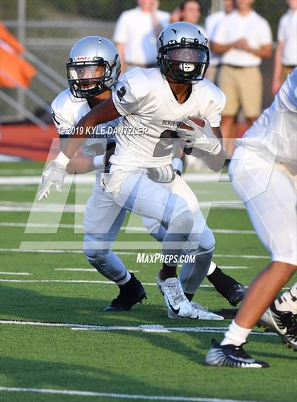 Thumbnail 3 in Texas vs. Hendrickson photogallery.