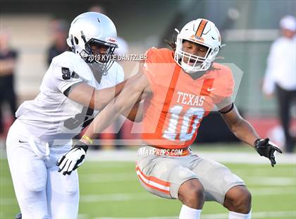 Thumbnail 3 in Texas vs. Hendrickson photogallery.