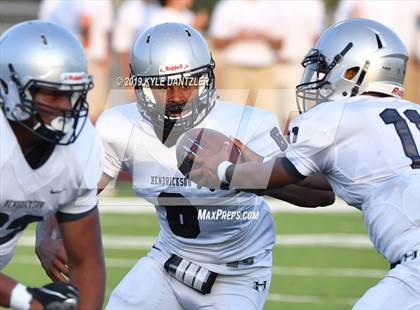 Thumbnail 3 in Texas vs. Hendrickson photogallery.