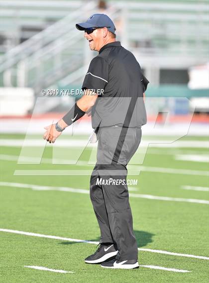 Thumbnail 1 in Texas vs. Hendrickson photogallery.