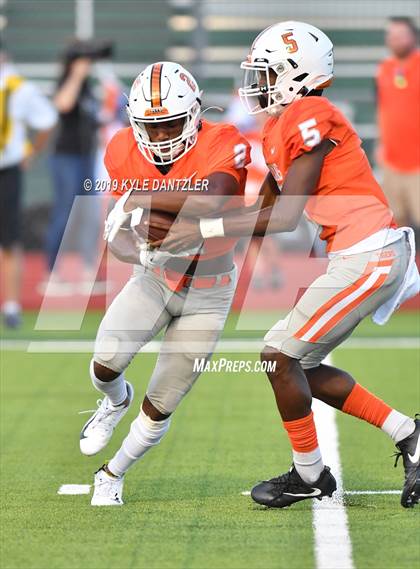 Thumbnail 2 in Texas vs. Hendrickson photogallery.