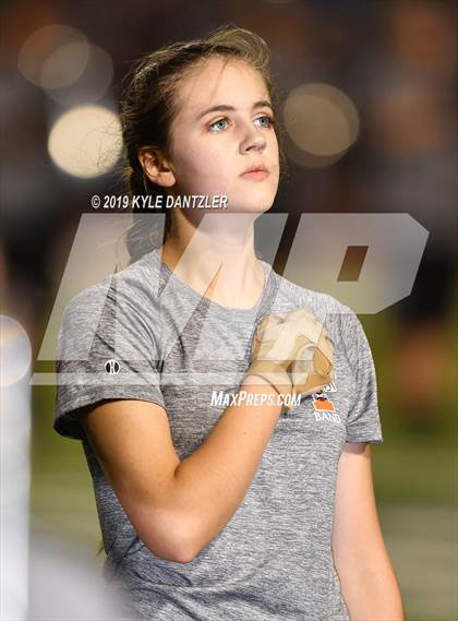 Thumbnail 3 in Texas vs. Hendrickson photogallery.