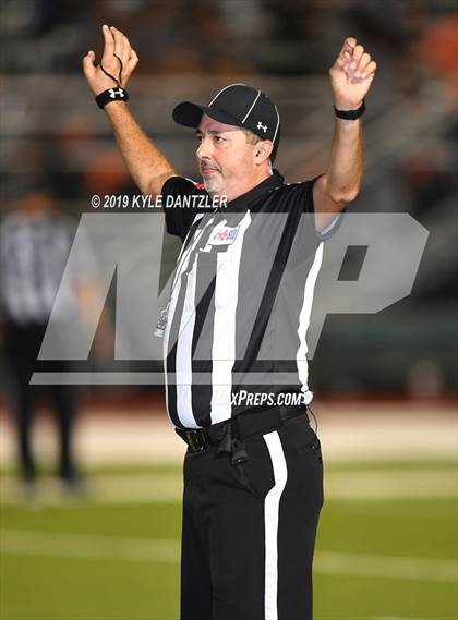 Thumbnail 2 in Texas vs. Hendrickson photogallery.