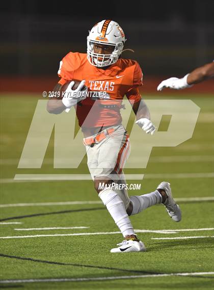 Thumbnail 1 in Texas vs. Hendrickson photogallery.