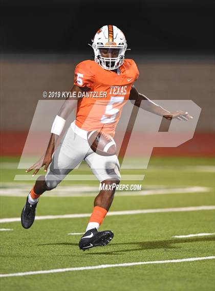 Thumbnail 1 in Texas vs. Hendrickson photogallery.