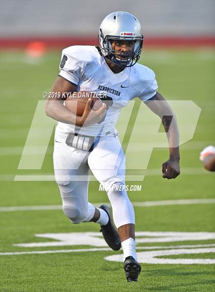 Thumbnail 3 in Texas vs. Hendrickson photogallery.