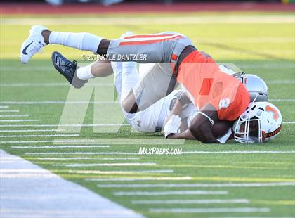 Thumbnail 3 in Texas vs. Hendrickson photogallery.