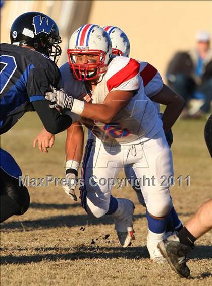 Thumbnail 3 in Faith Baptist @ Windward (CIF SS D1 8-Man Playoffs) photogallery.