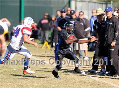Thumbnail 3 in Faith Baptist @ Windward (CIF SS D1 8-Man Playoffs) photogallery.